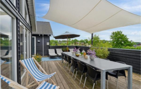 Nice Home In Tisvildeleje With Private Swimming Pool, Can Be Inside Or Outside